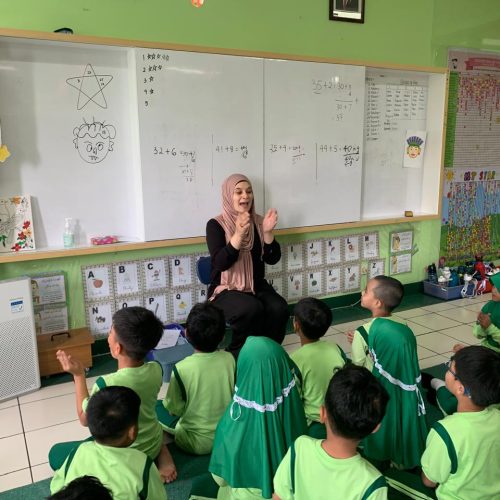 Bilingual School